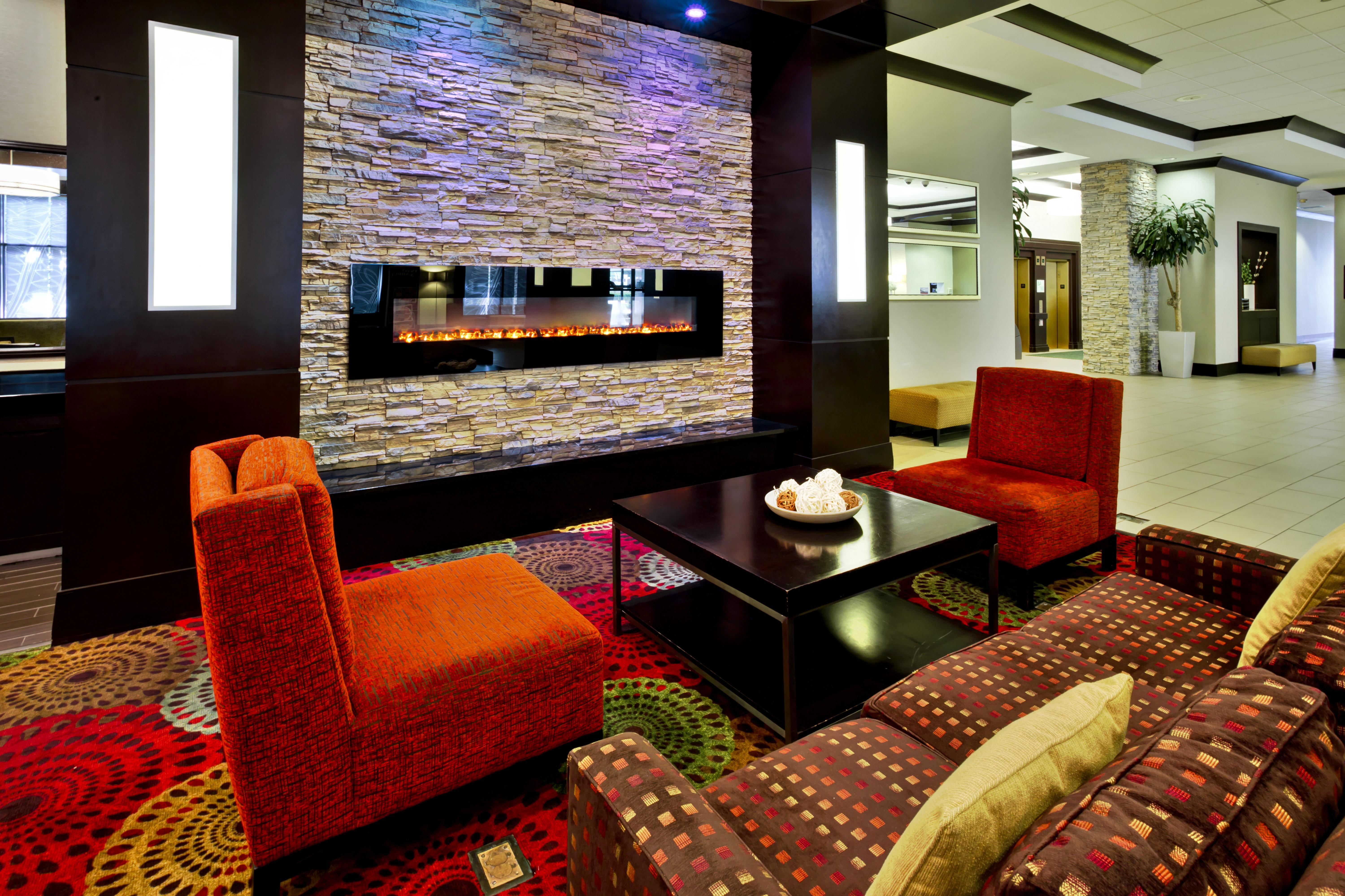 Holiday Inn Hotel & Suites Chicago Northwest - Elgin By Ihg Exterior foto